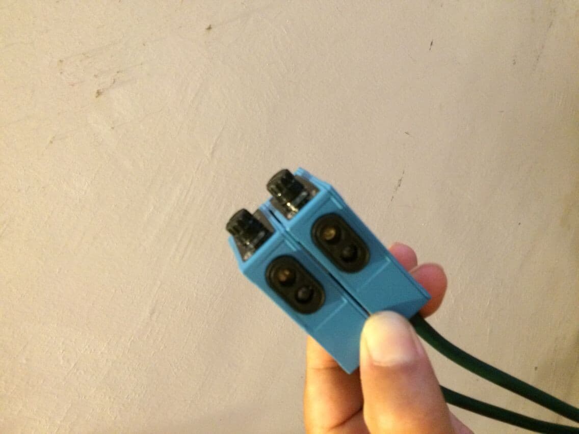 液壓糾偏器2