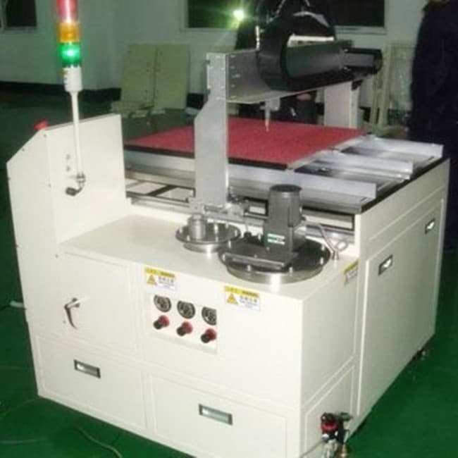 自動灌膠機(jī)8